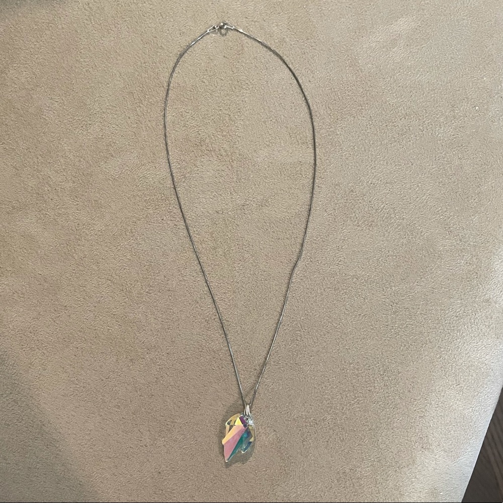 Italian blown glass leaf pendant necklace